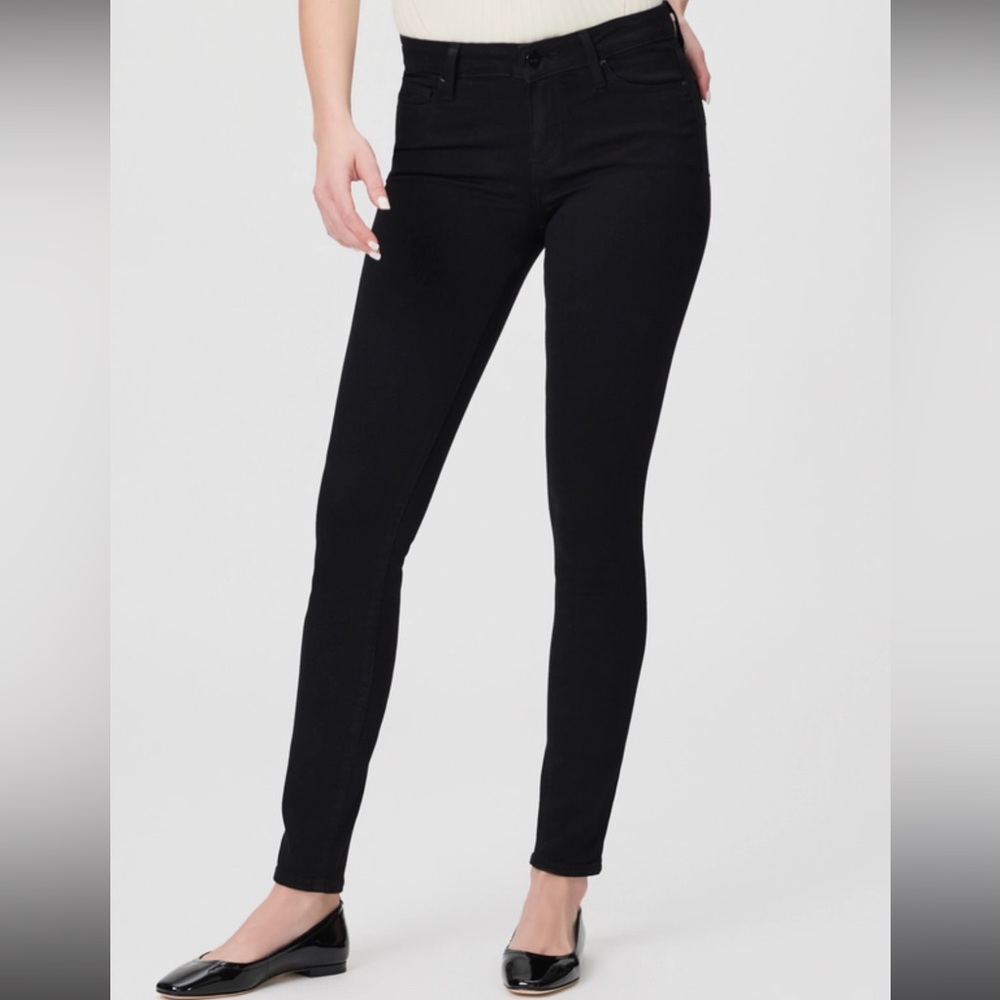 NWT Paige Verdugo Ultra Skinny Jean, black, size 30